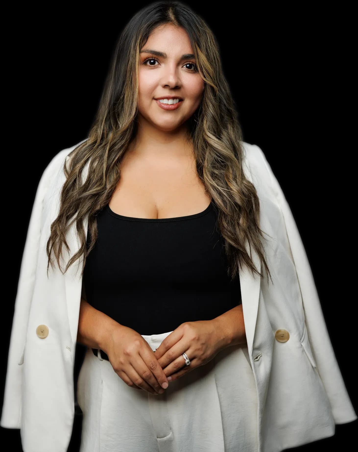 Adriana Meléndez — Asesora de bienes raíces bilingüe · A&J Real Estate Group